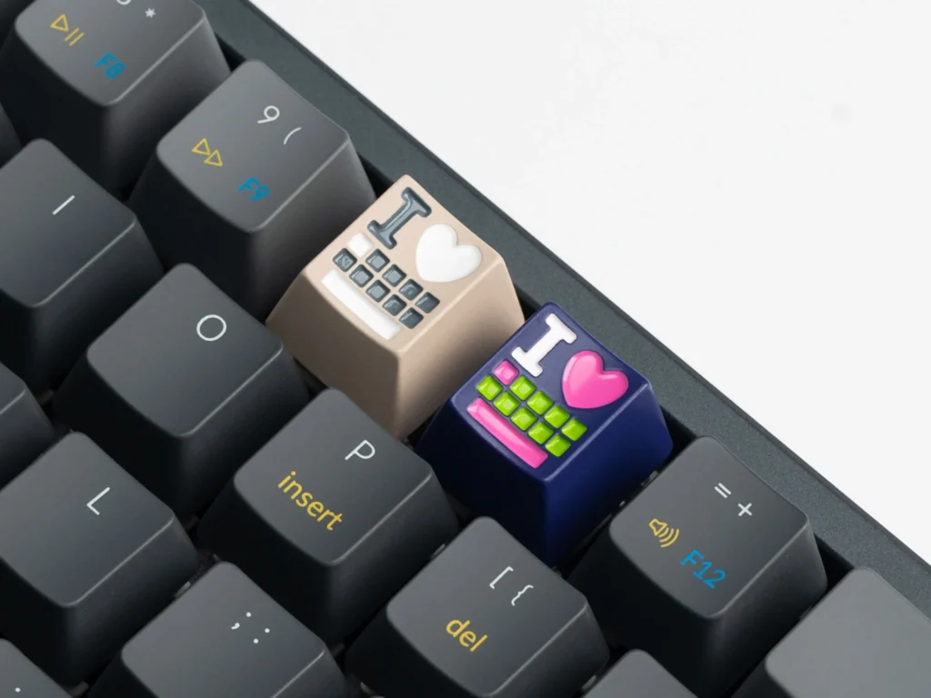 Keychron_Zinc_Alloy_OEM_Artisan_Keycap-Love_1